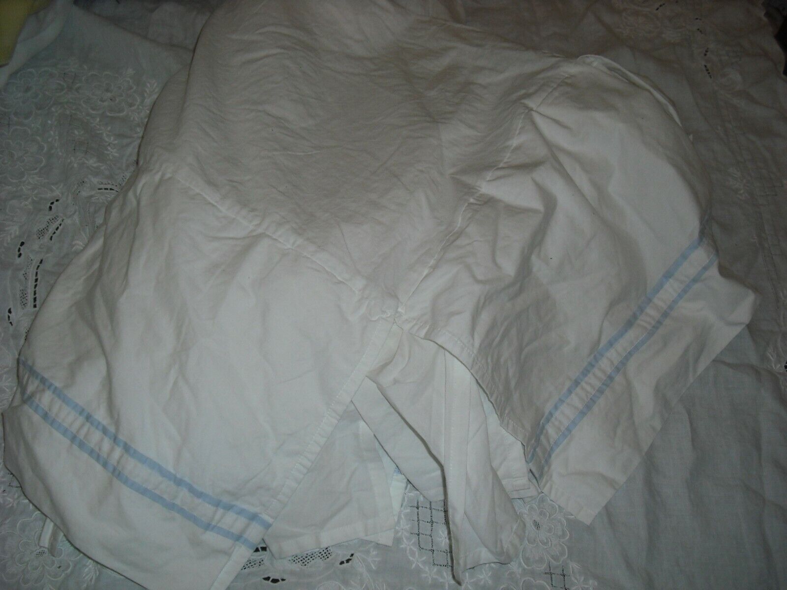 Pbk Crib Bedskirt White W/ Light Blue Stripe Crib Pottery Barn Baby Dust Ruffle