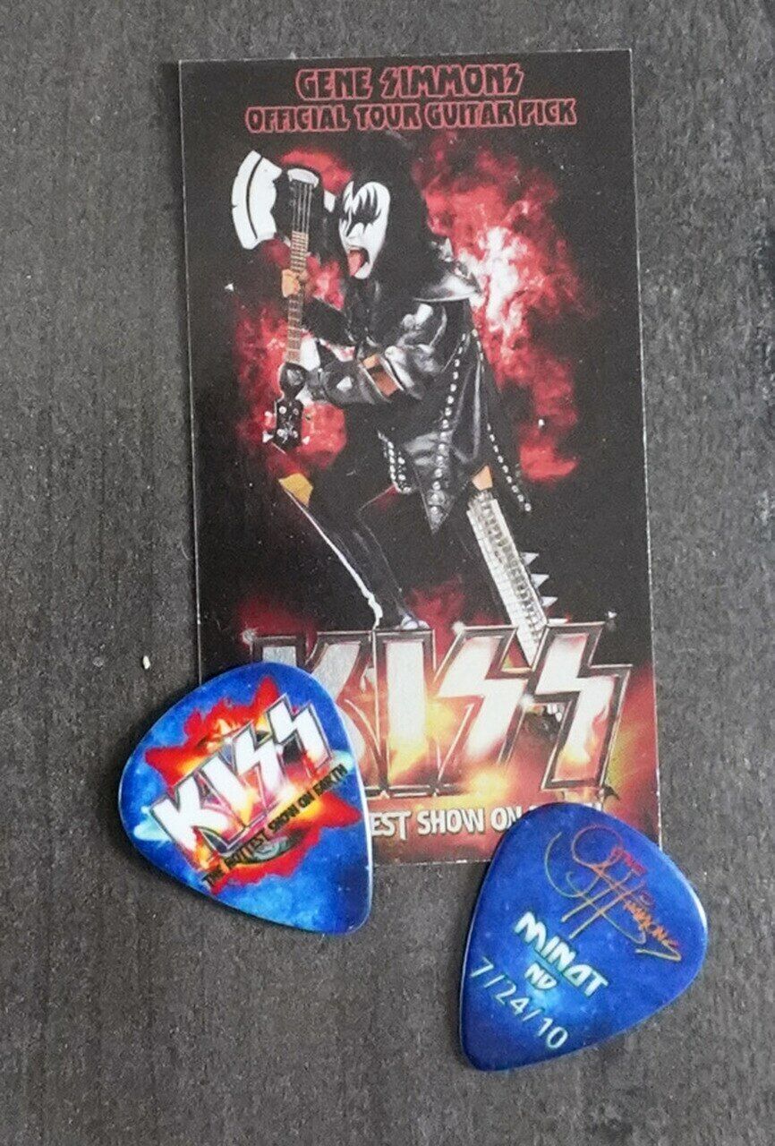 Kiss Hottest Show On Earth Minot 072410 Gene Simmons Guitar Pick